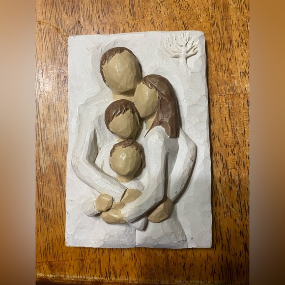 Wall Decor Willow Tree A Lifetime Of Love Mother Father And 2 Kids